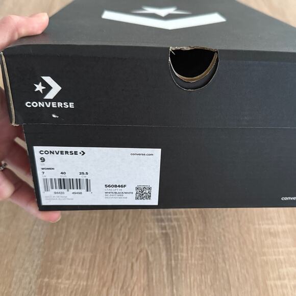 NIB • Chuck Taylor All Star Lift Platform Canvas Size: 9 - Picture 7 of 7